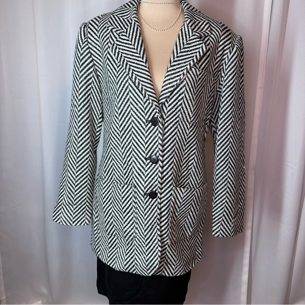 Vintage Newport News Lined Blazer Sz 10 Herringbone 3 Button Classic Career wear